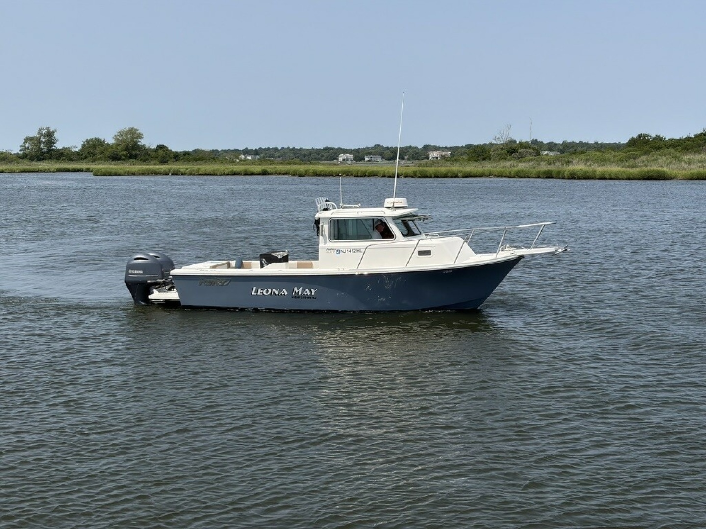 2018 Parker 2520 XL Sports Cabin
