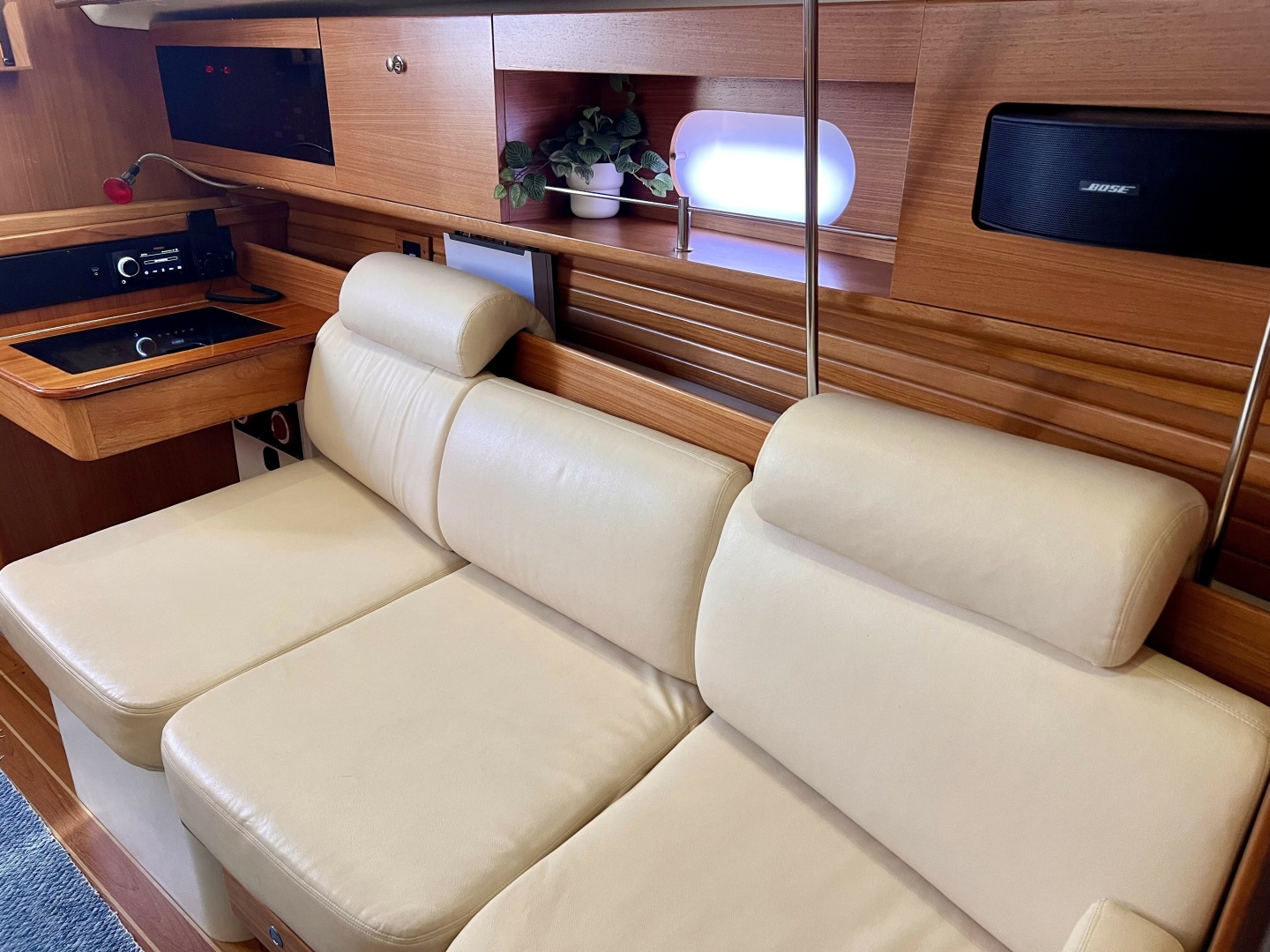 2011 Catalina 355