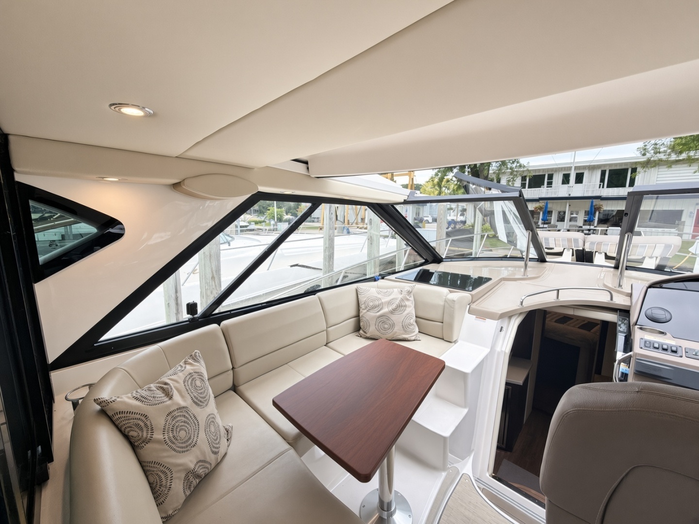 LAZY CHASE 42ft Regal Yacht For Sale