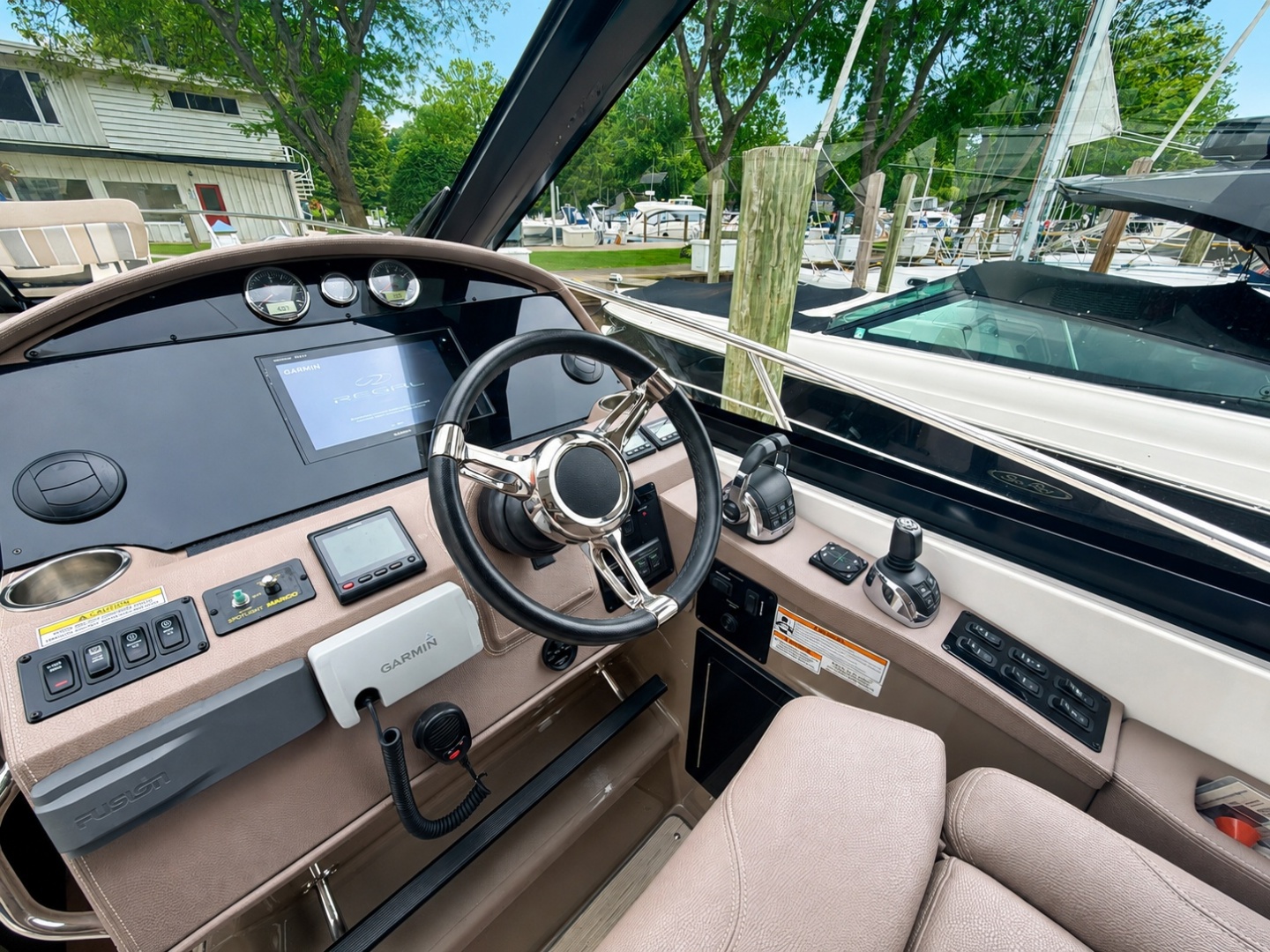 LAZY CHASE 42ft Regal Yacht For Sale