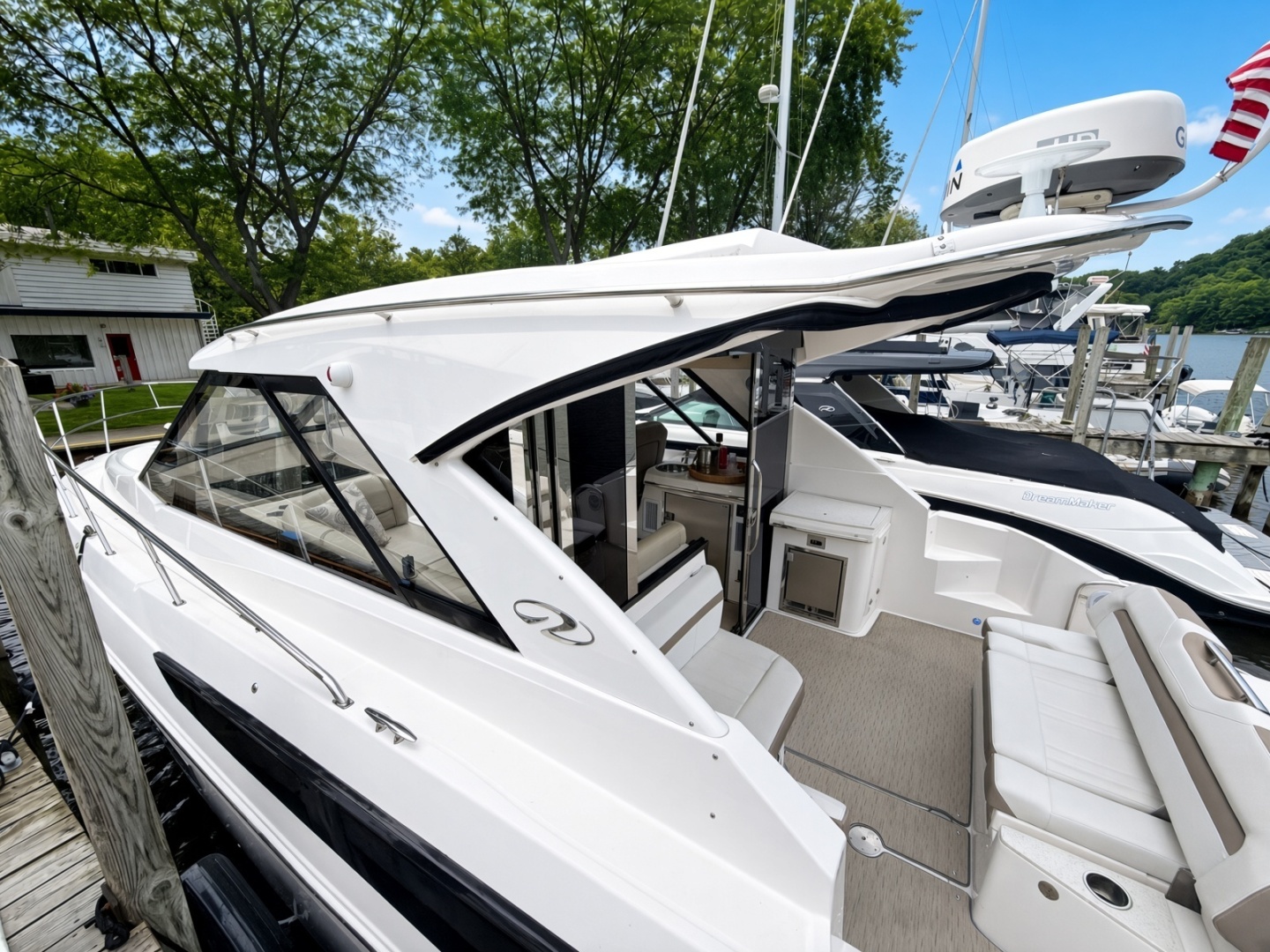 LAZY CHASE 42ft Regal Yacht For Sale