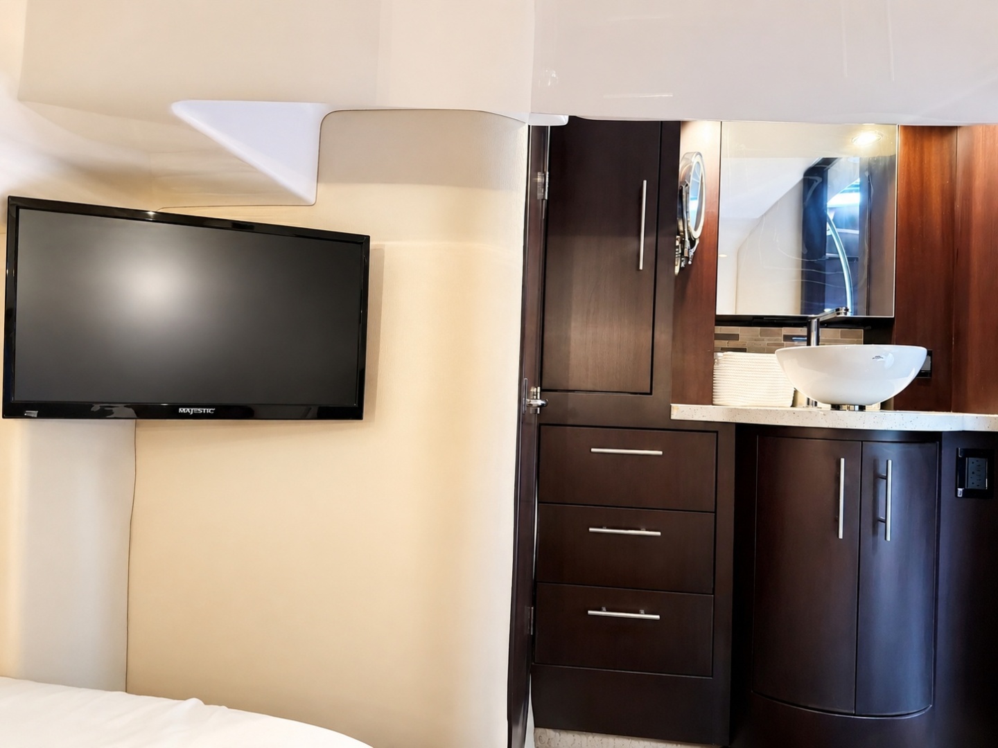 LAZY CHASE 42ft Regal Yacht For Sale