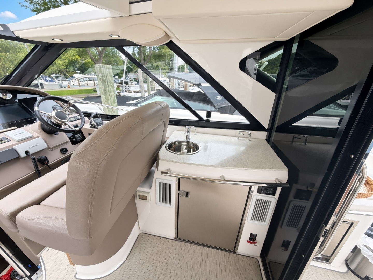 LAZY CHASE 42ft Regal Yacht For Sale