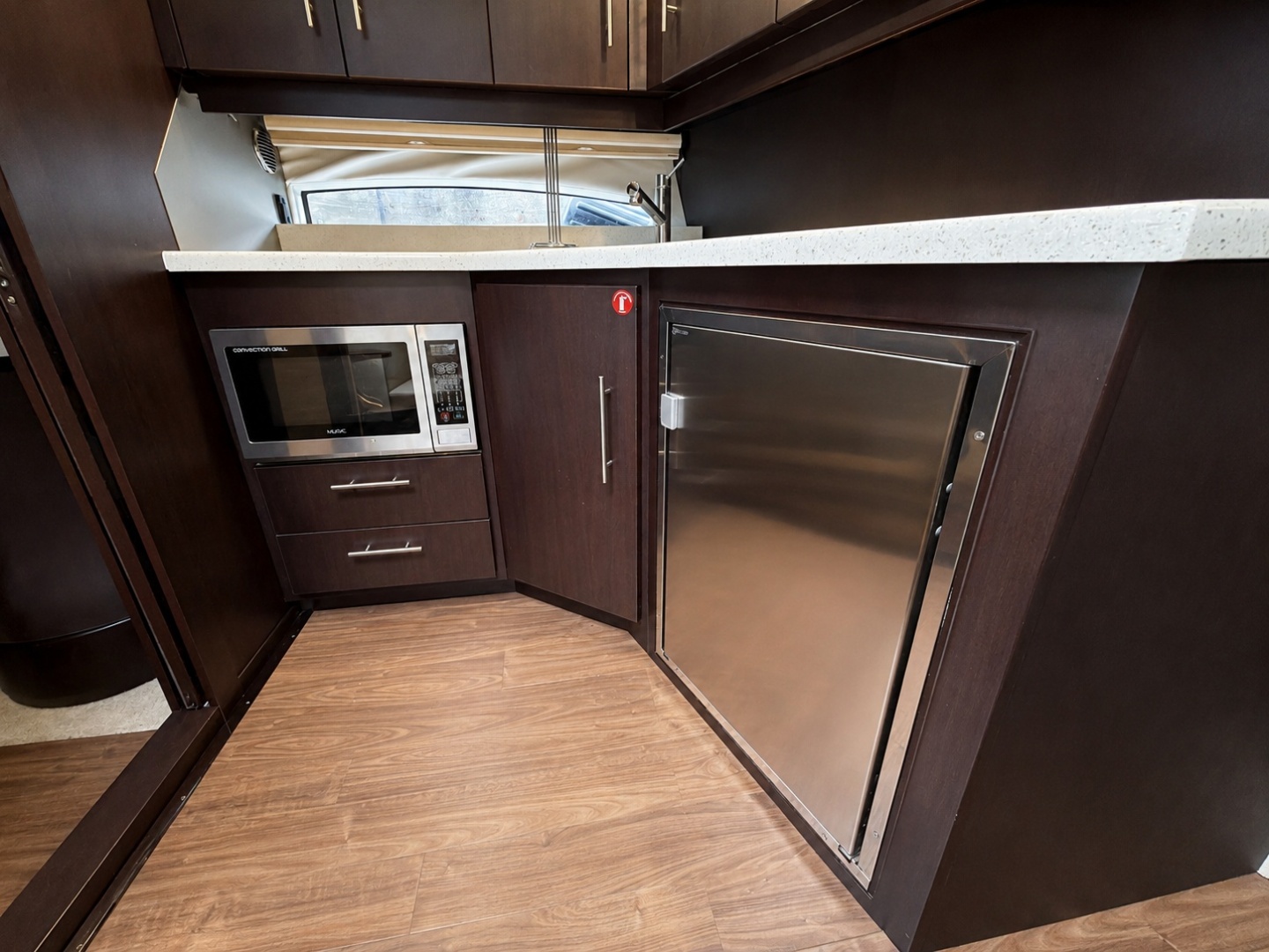 LAZY CHASE 42ft Regal Yacht For Sale