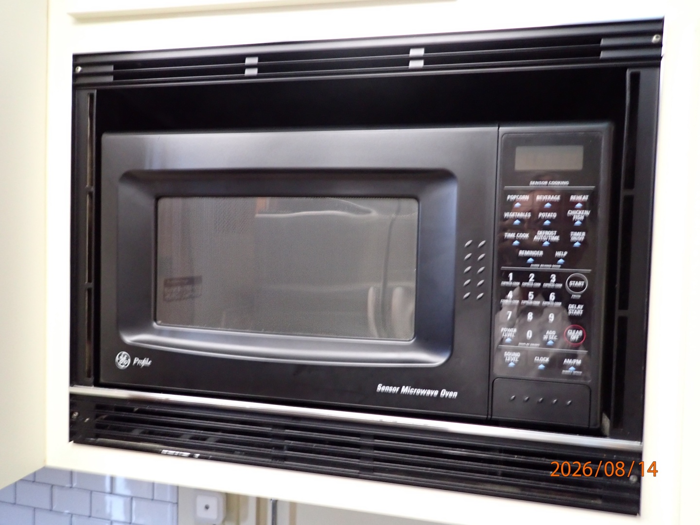 54' Hatteras galley microwave oven