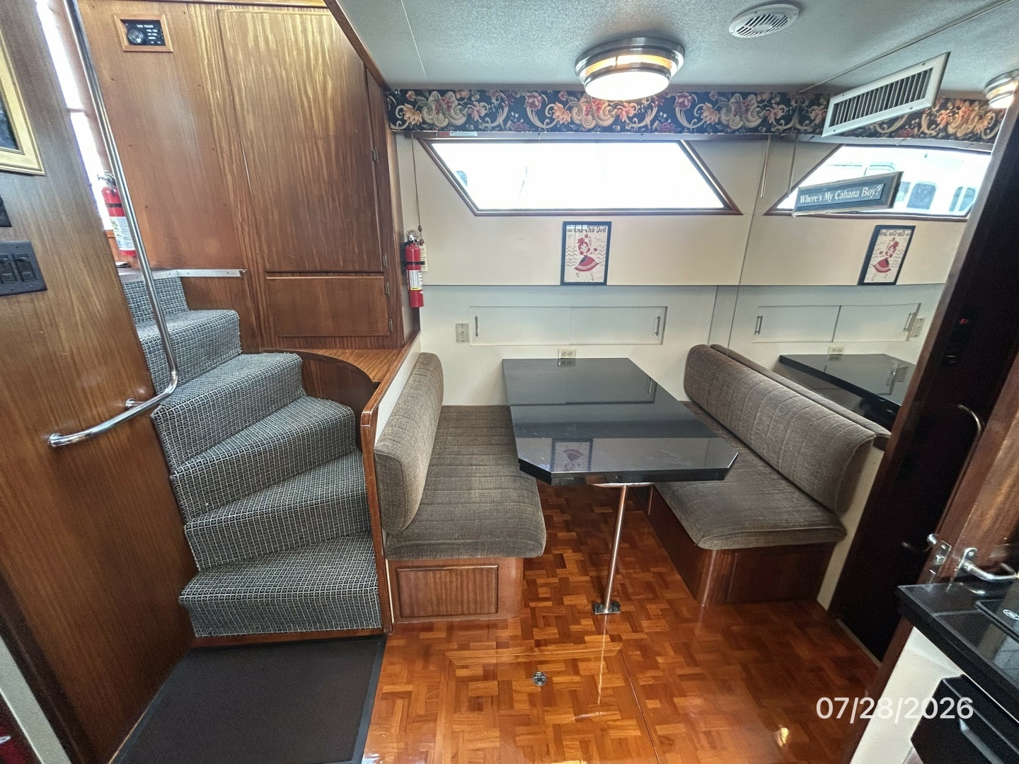 Hatteras  Yacht For Sale
