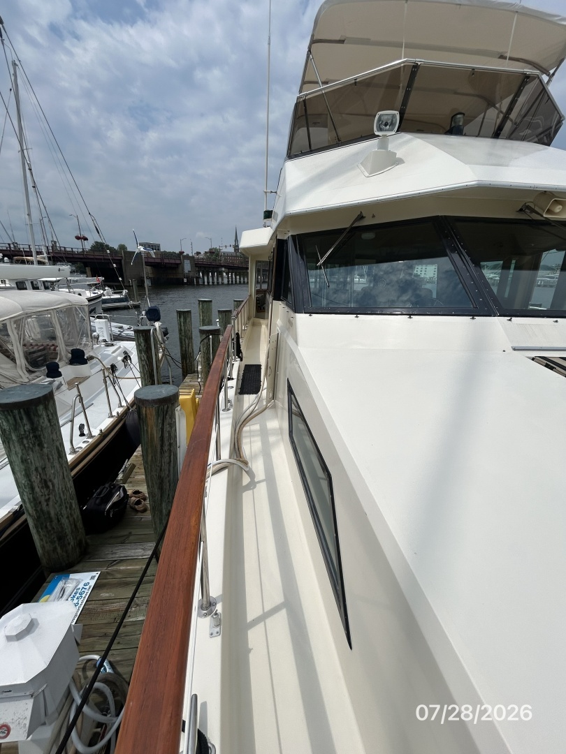Hatteras  Yacht For Sale
