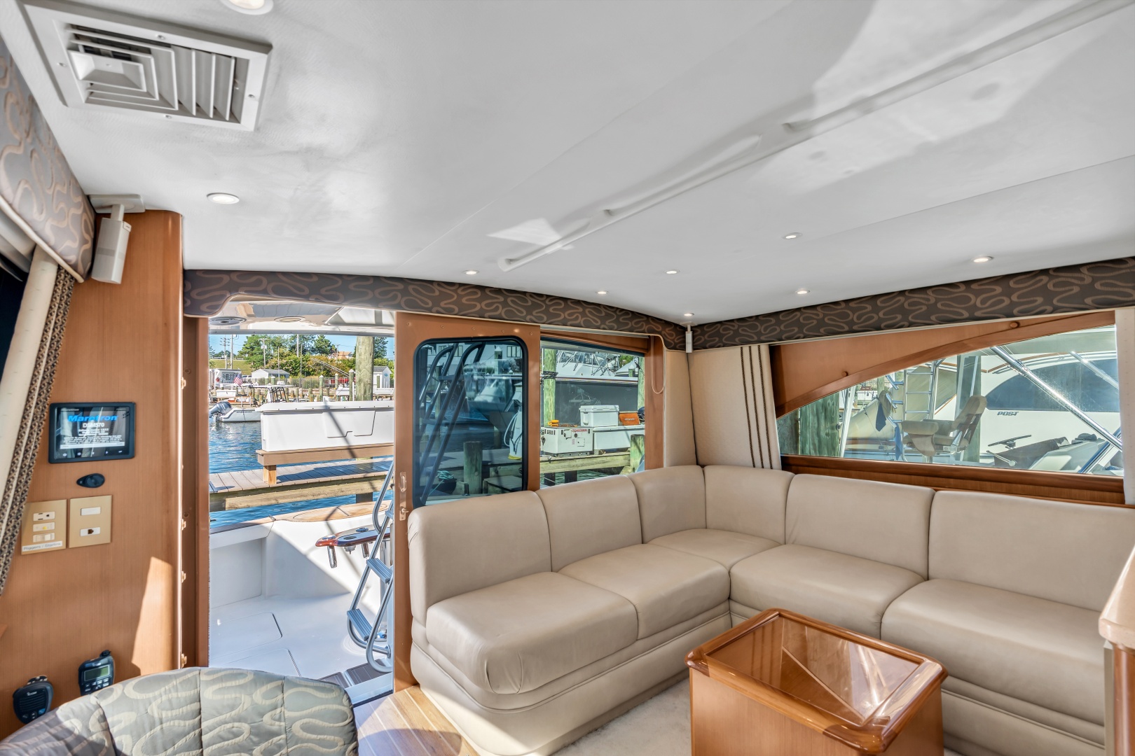 3 Paesans 46ft Ocean Yachts Yacht For Sale 3 Paesans 46ft Ocean Yachts Yacht For Sale