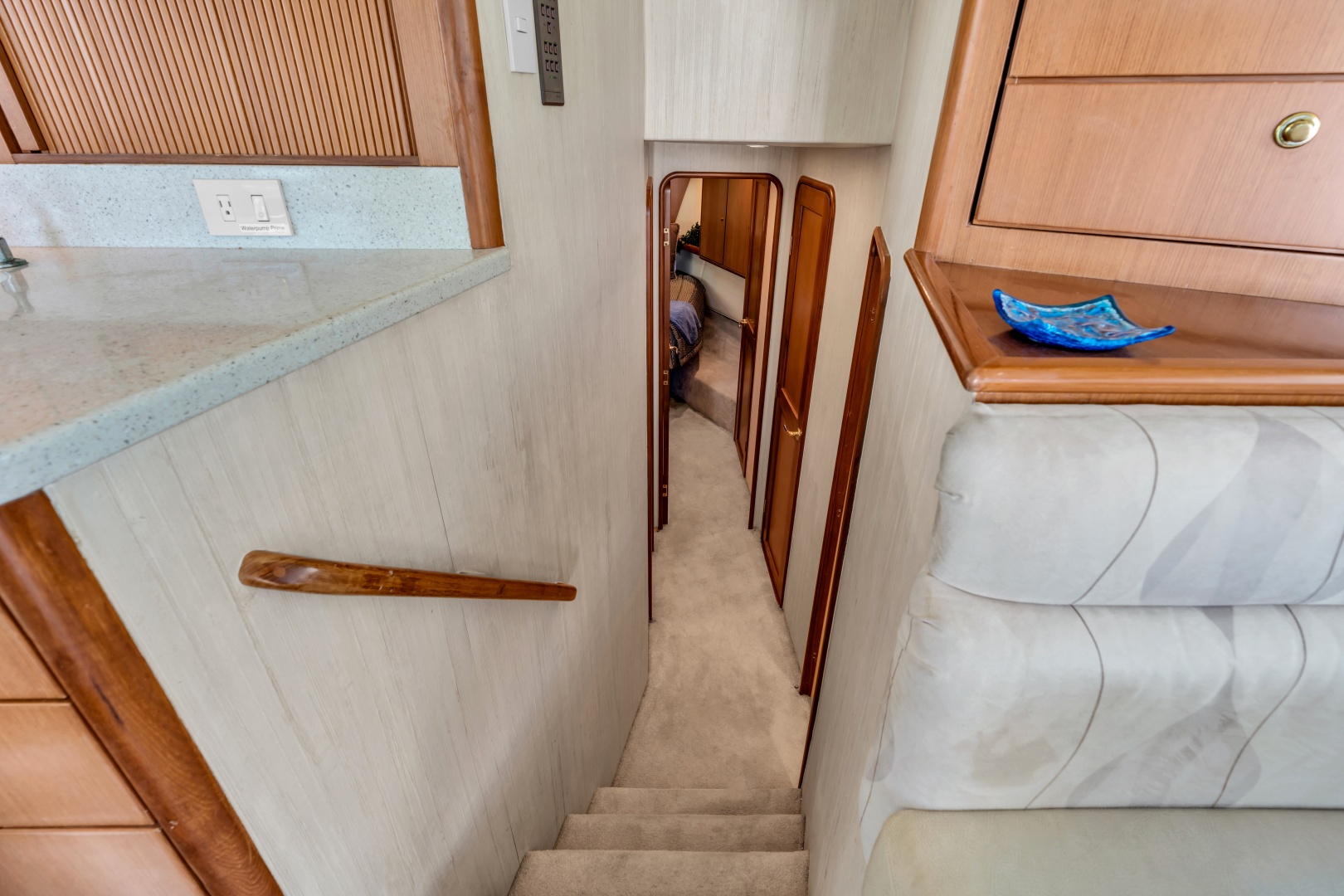 3 Paesans 46ft Ocean Yachts Yacht For Sale 3 Paesans 46ft Ocean Yachts Yacht For Sale