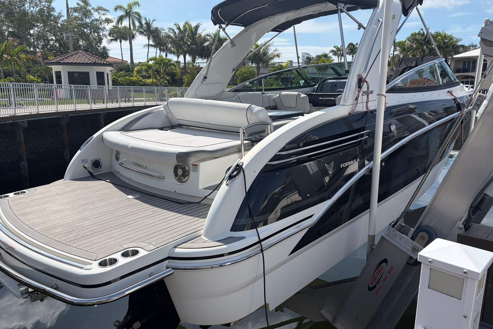 2017 Formula 290 Bowrider