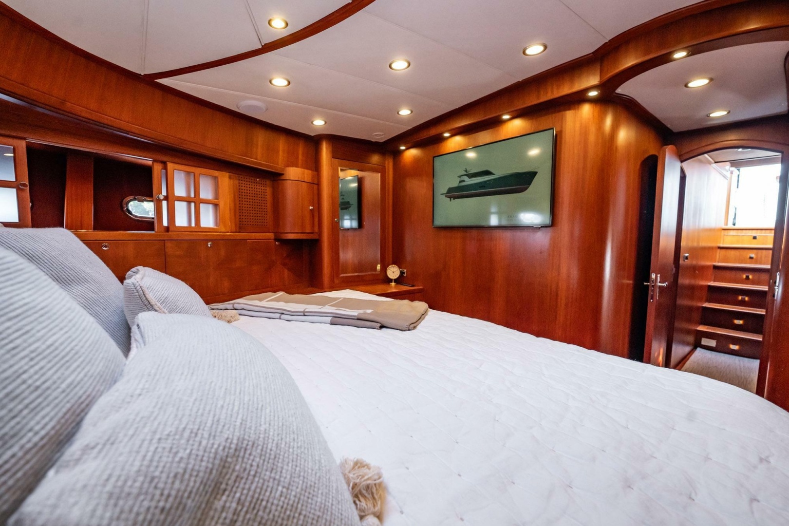 2006 Vicem 62 Custom