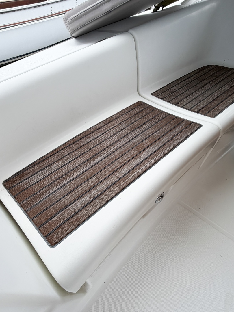 2009 Beneteau Oceanis 40