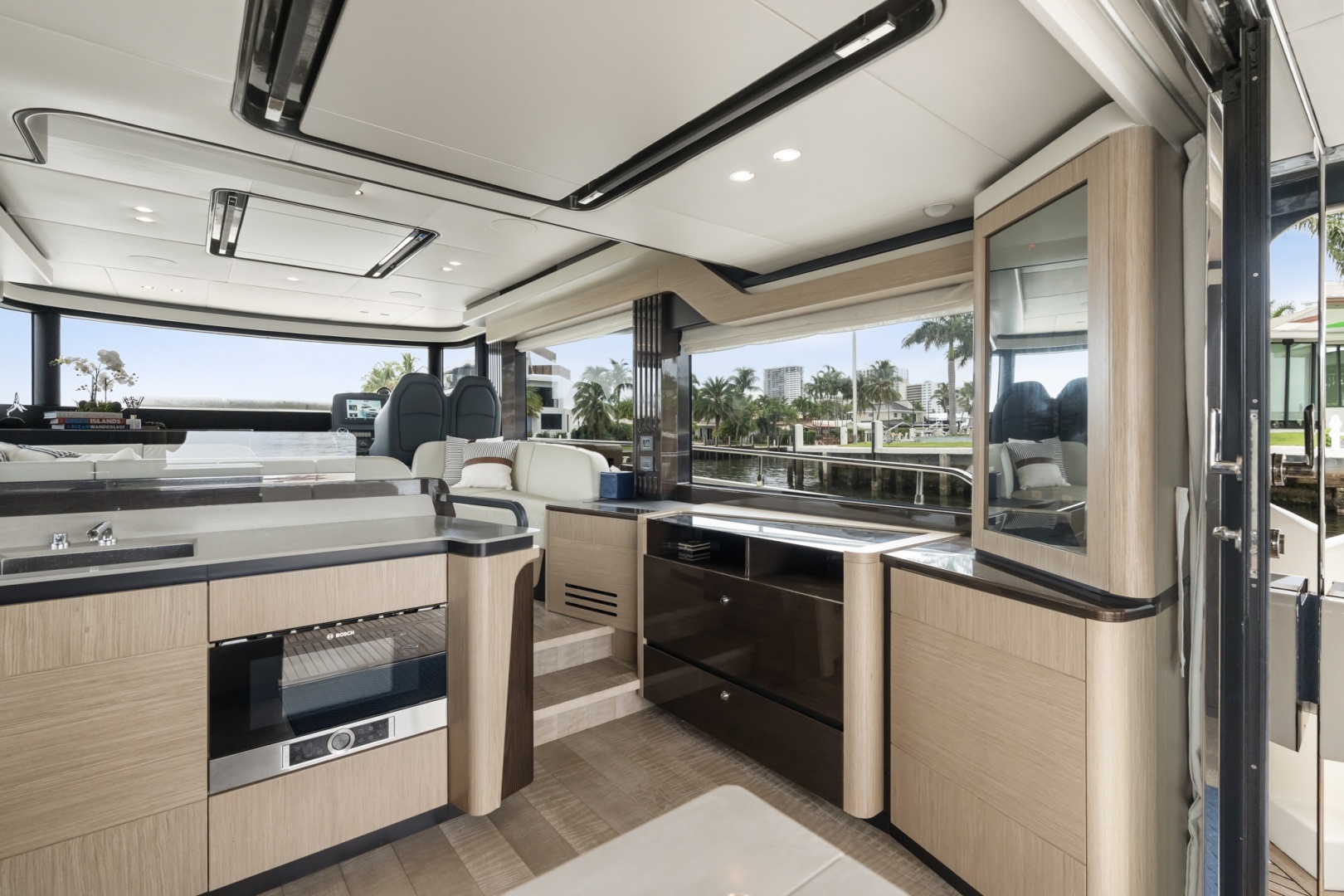 2022 Absolute Navetta 52