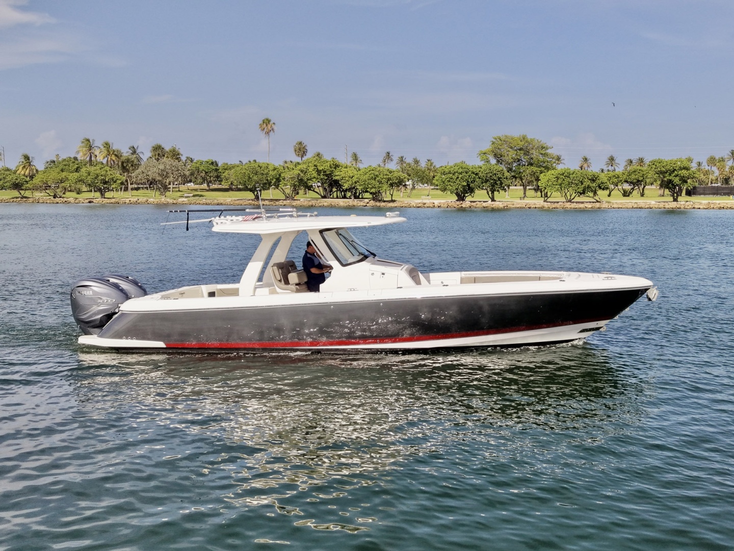 2019 Intrepid 345 Nomad SE