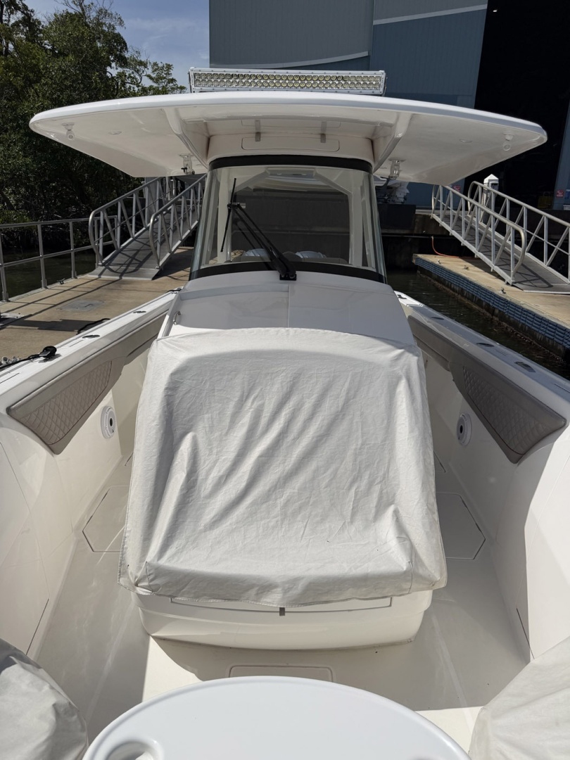2019 Intrepid 345 Nomad SE