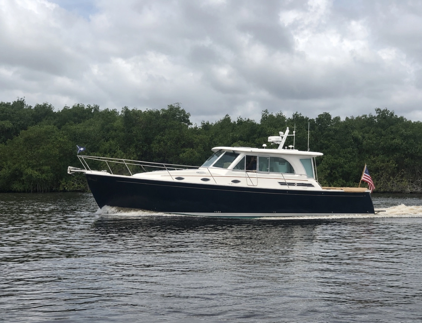 2021 Back Cove 41 - photo 1 of 42