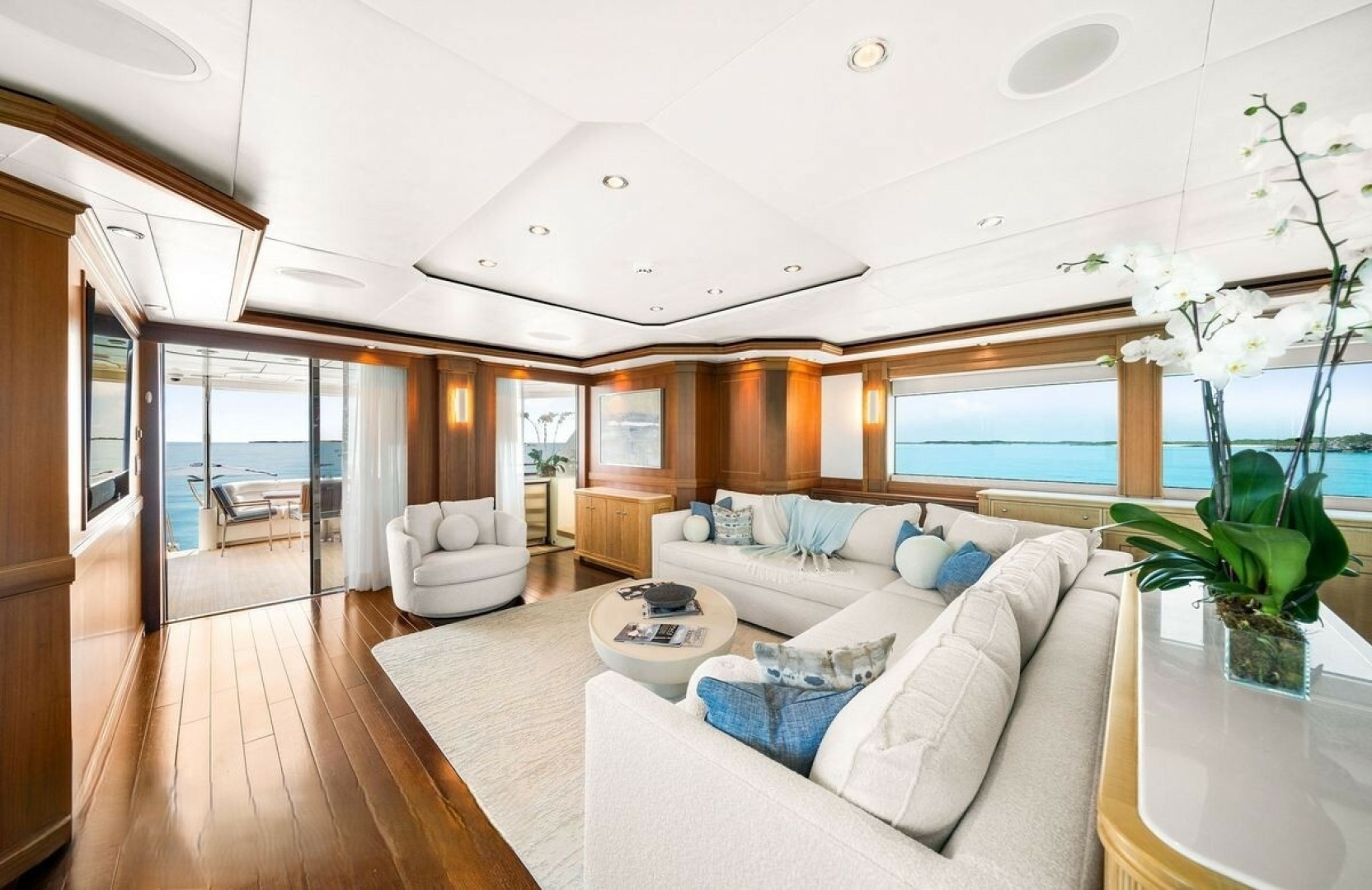 2009 Palmer Johnson Raised Pilothouse Flybridge