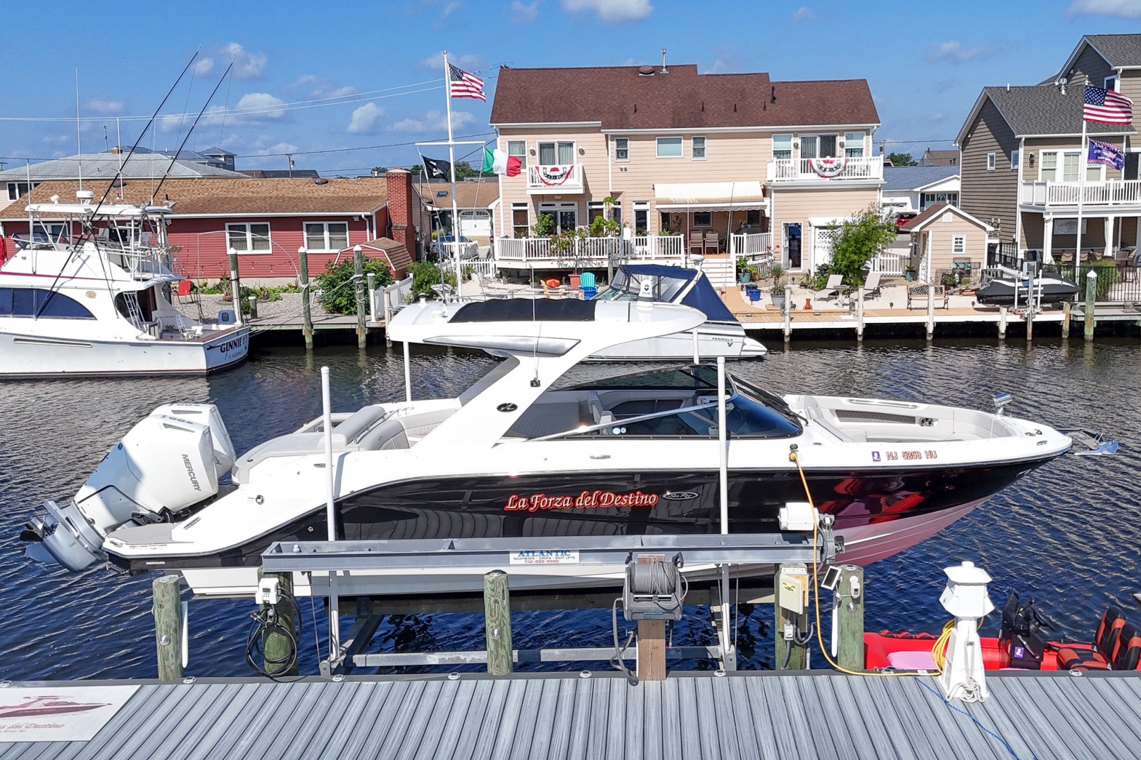 2024 Sea Ray SLX 310 Outboard