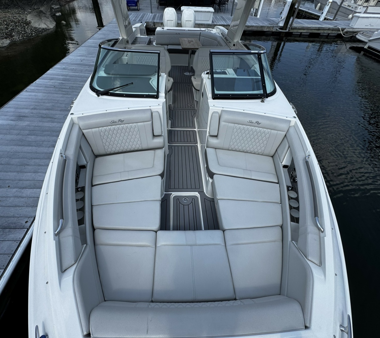 Sea Ray 350 SLX Yacht For Sale