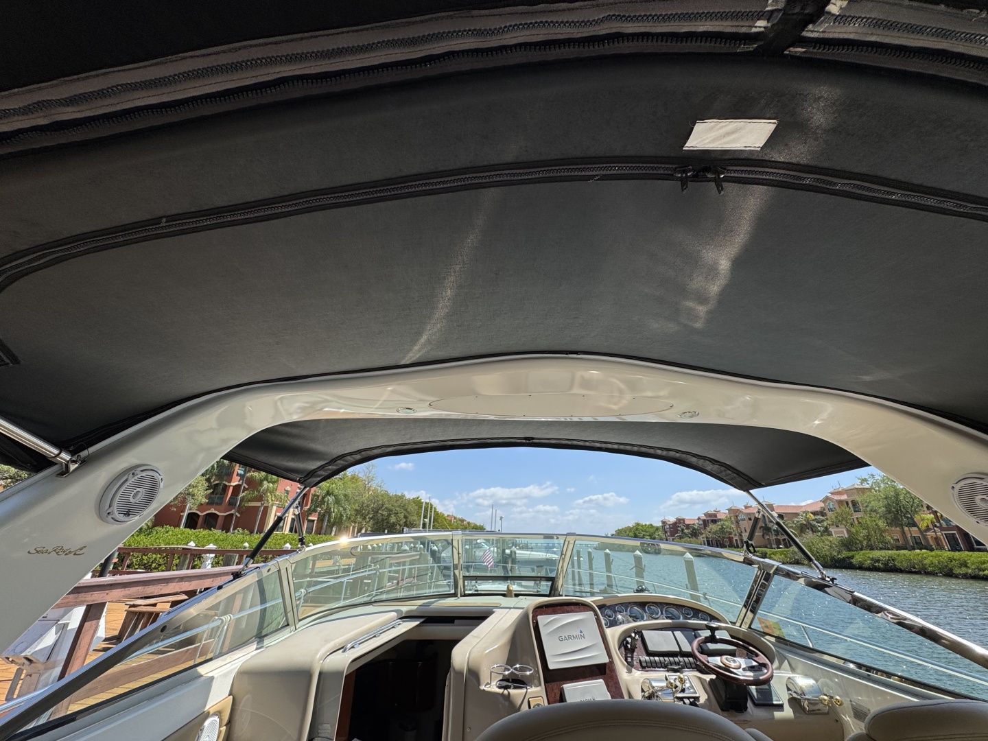 2002 Sea Ray 380 Sundancer