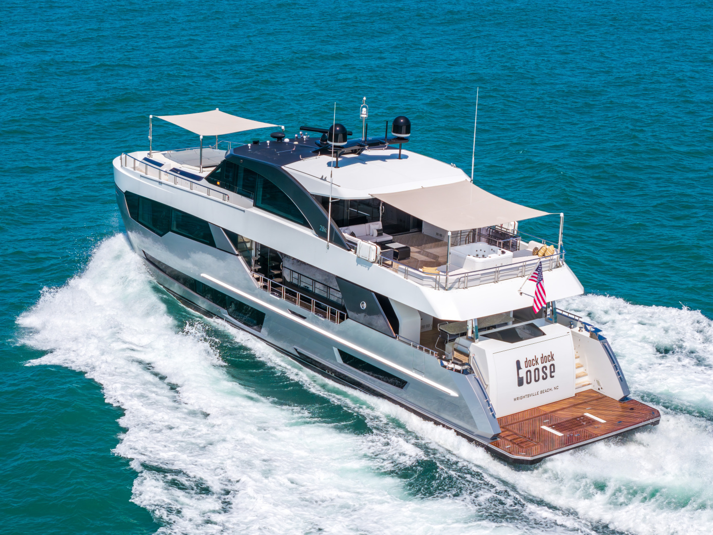 Ocean Alexander 28R Yacht For Sale