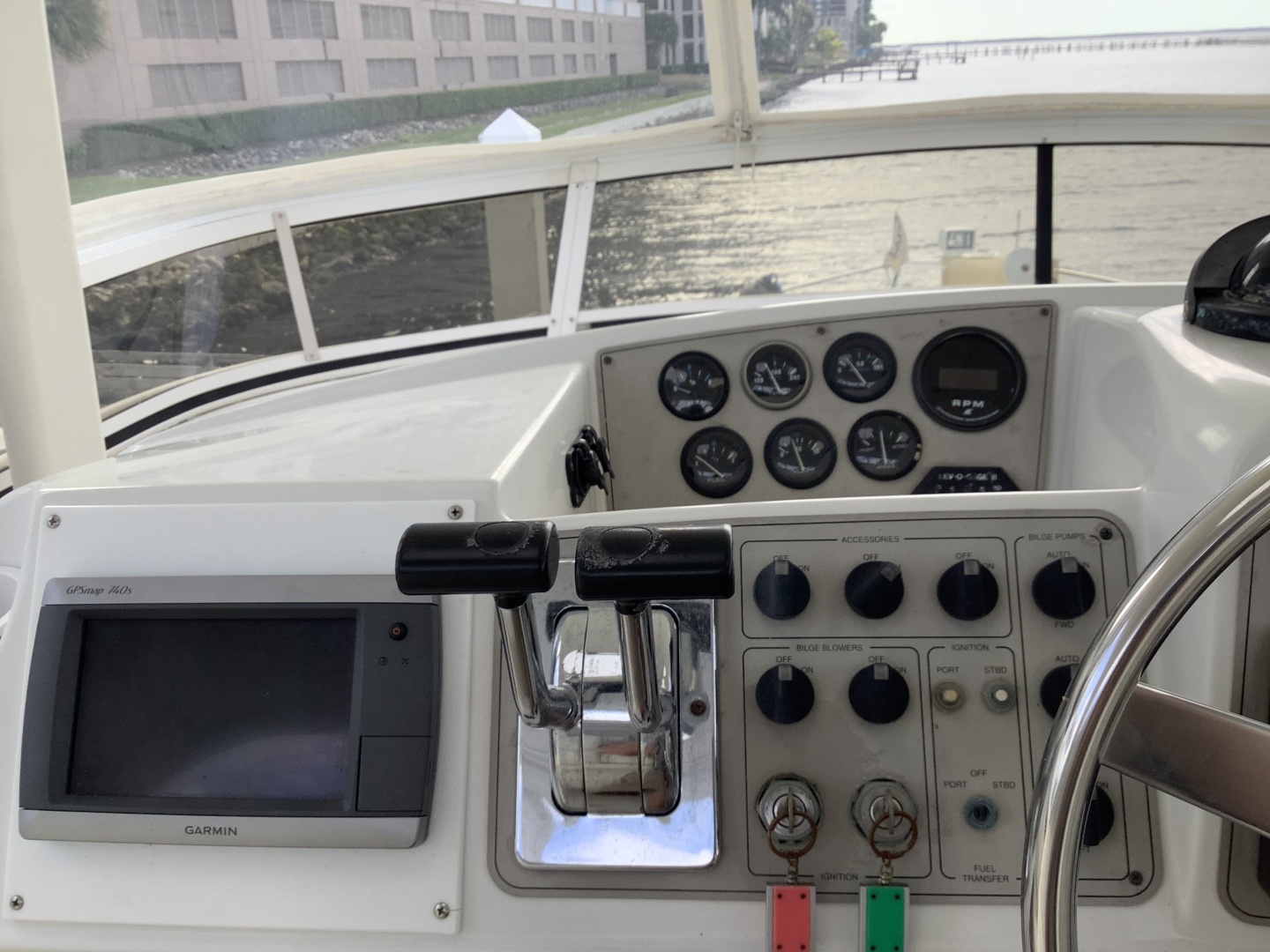 50ft Carver Yacht For Sale