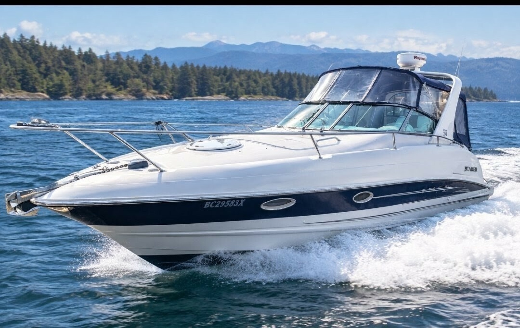 Escape II 28ft Larson Yacht For Sale