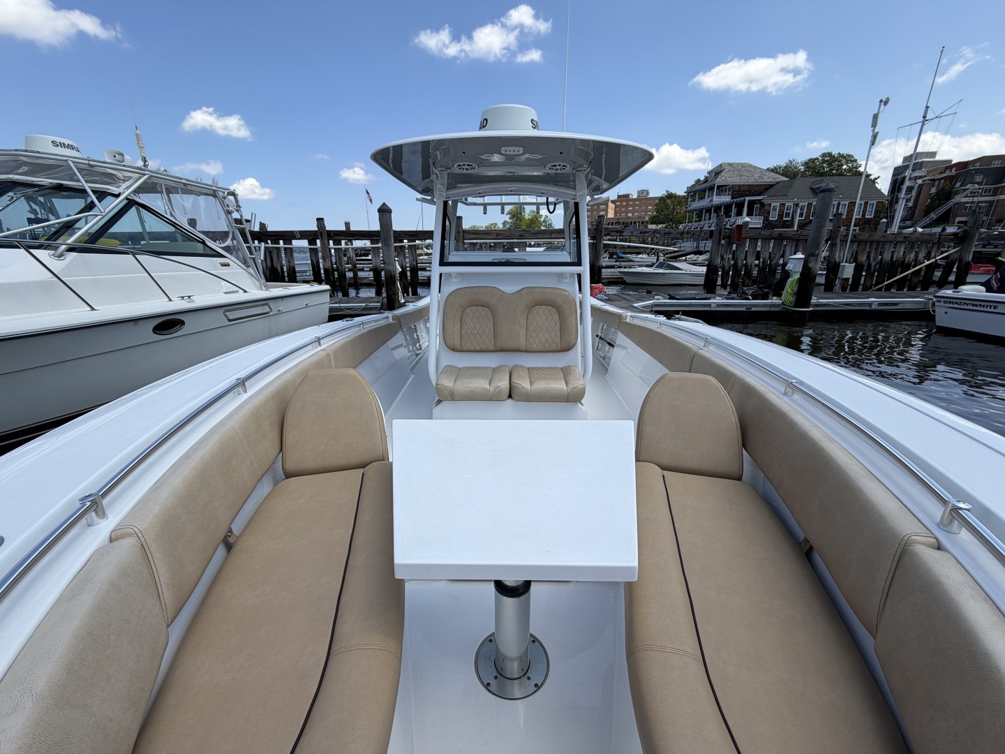 2018 Sportsman Open 312 Center Console