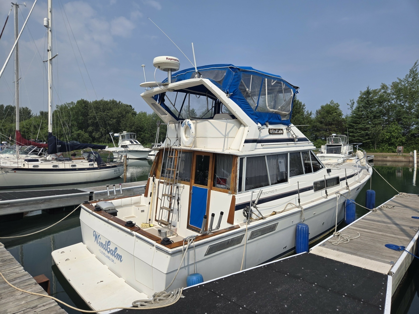 1986 Bayliner 3870