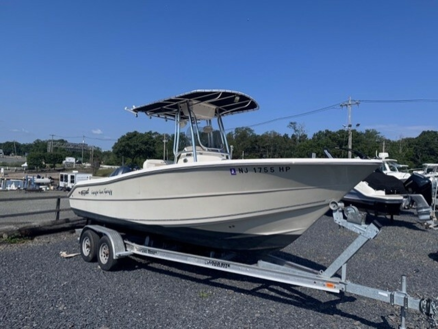 2019 Bulls Bay 230 Center Console