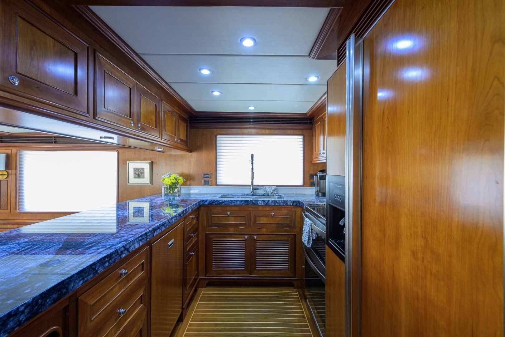ON OUR WAY 80ft Outer Reef Yachts Yacht For Sale