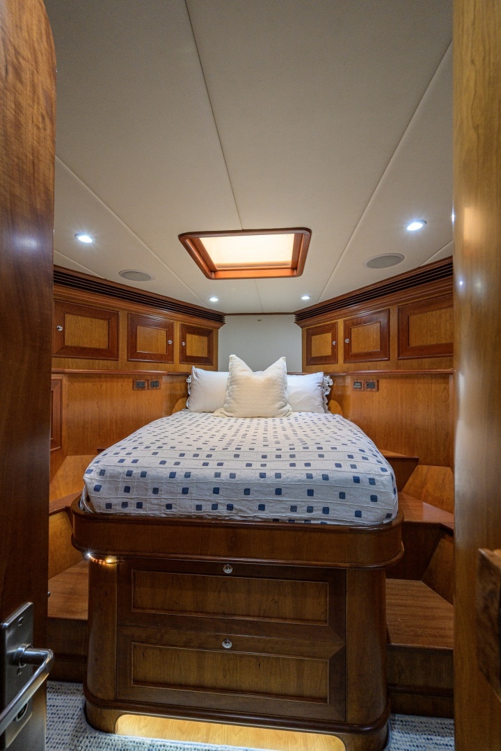 ON OUR WAY 80ft Outer Reef Yachts Yacht For Sale