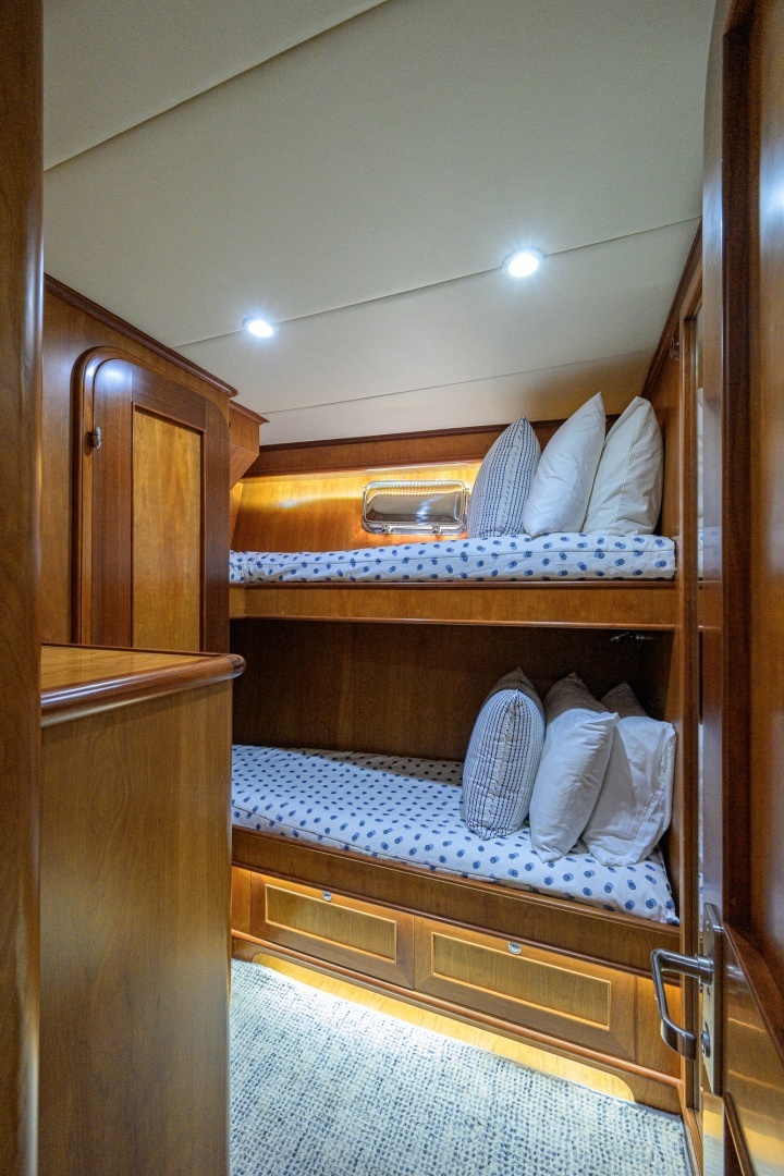 ON OUR WAY 80ft Outer Reef Yachts Yacht For Sale