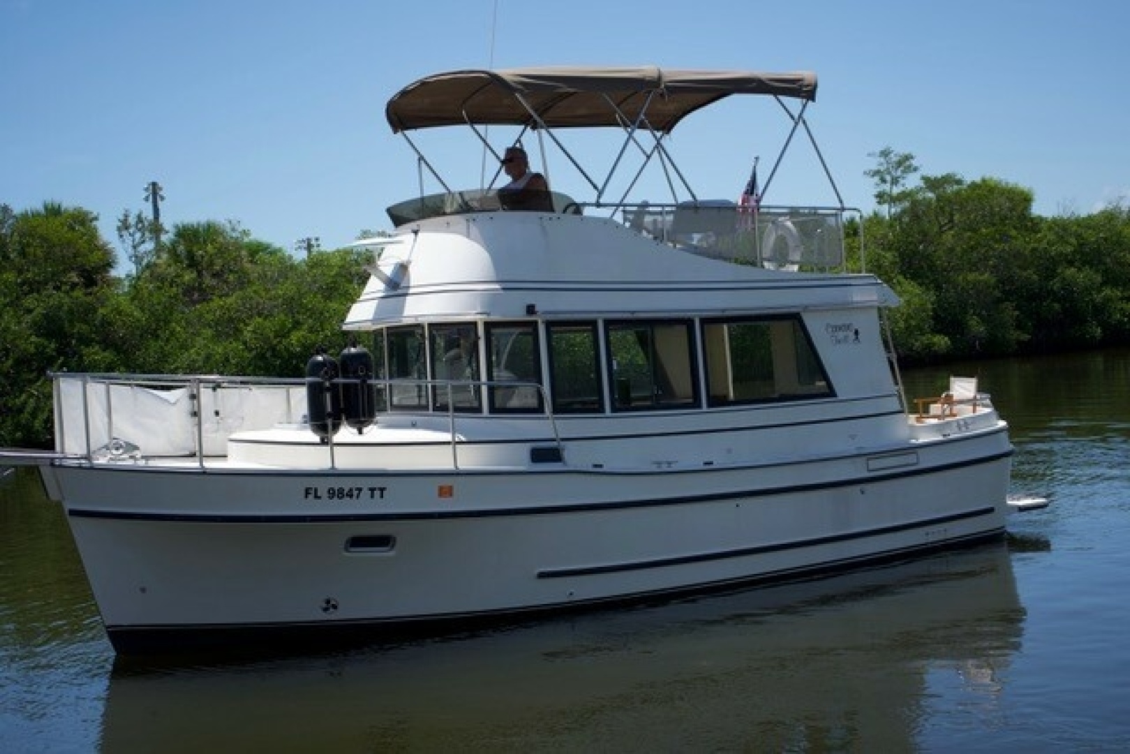 1998 Camano Troll 31