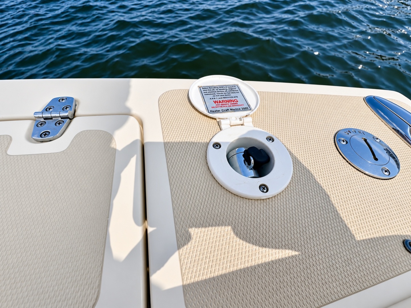 Calm 25ft Hunt Yachts Yacht For Sale Calm 25ft Hunt Yachts Yacht For Sale