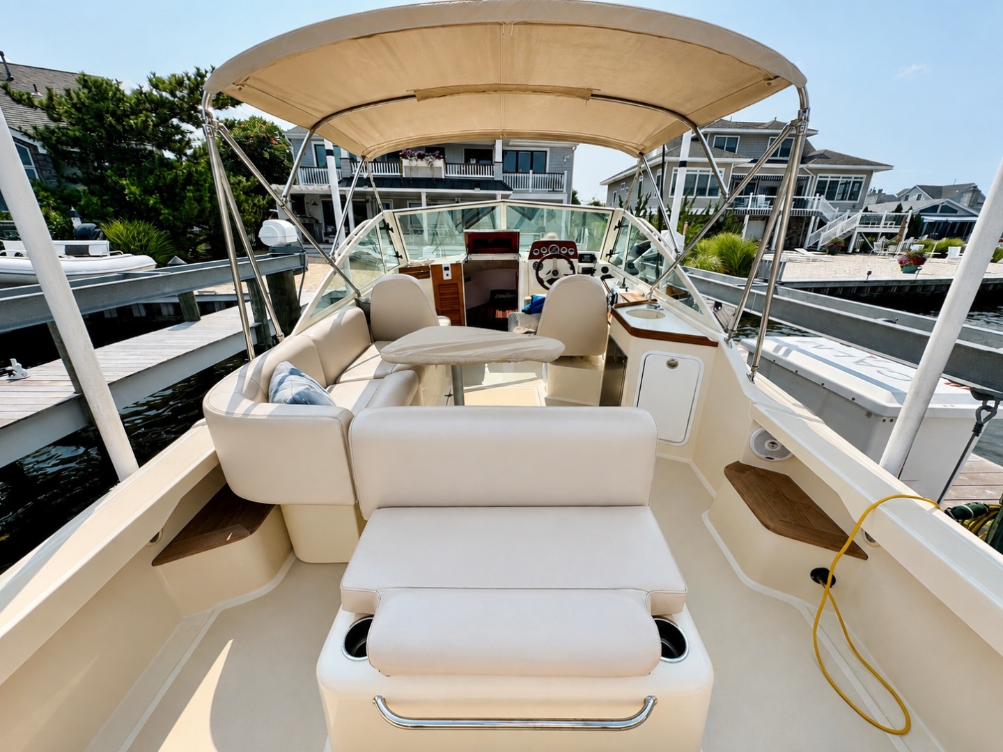 Calm 25ft Hunt Yachts Yacht For Sale Calm 25ft Hunt Yachts Yacht For Sale