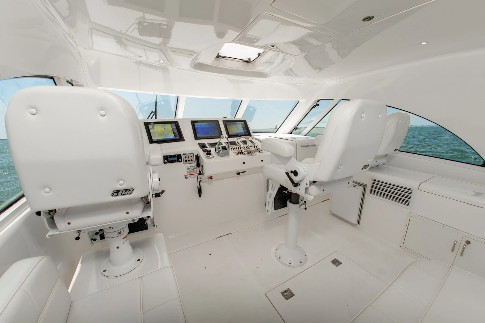 Cabo 40 Hardtop Express Yacht For Sale
