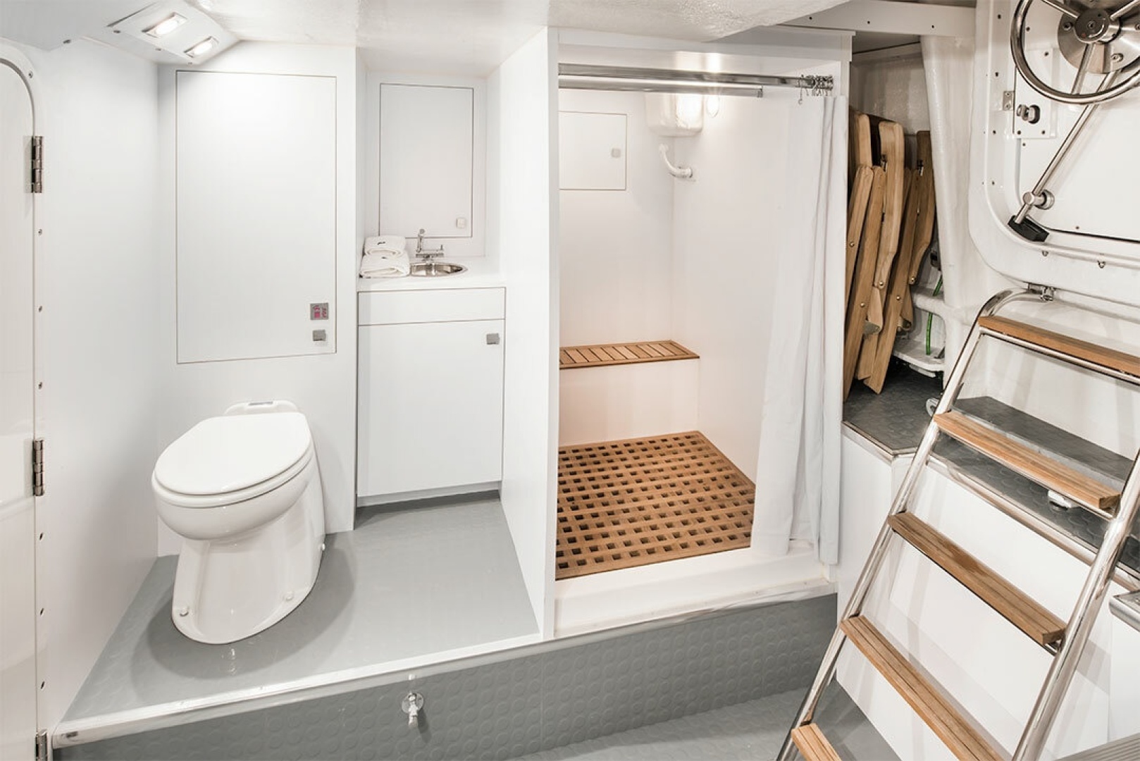 Di and I 62ft Neptunus Yacht For Sale