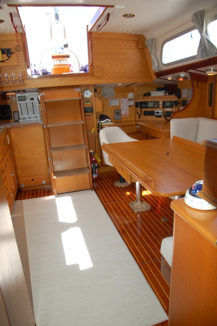 Hinckley 50 Sou'wester Yacht For Sale
