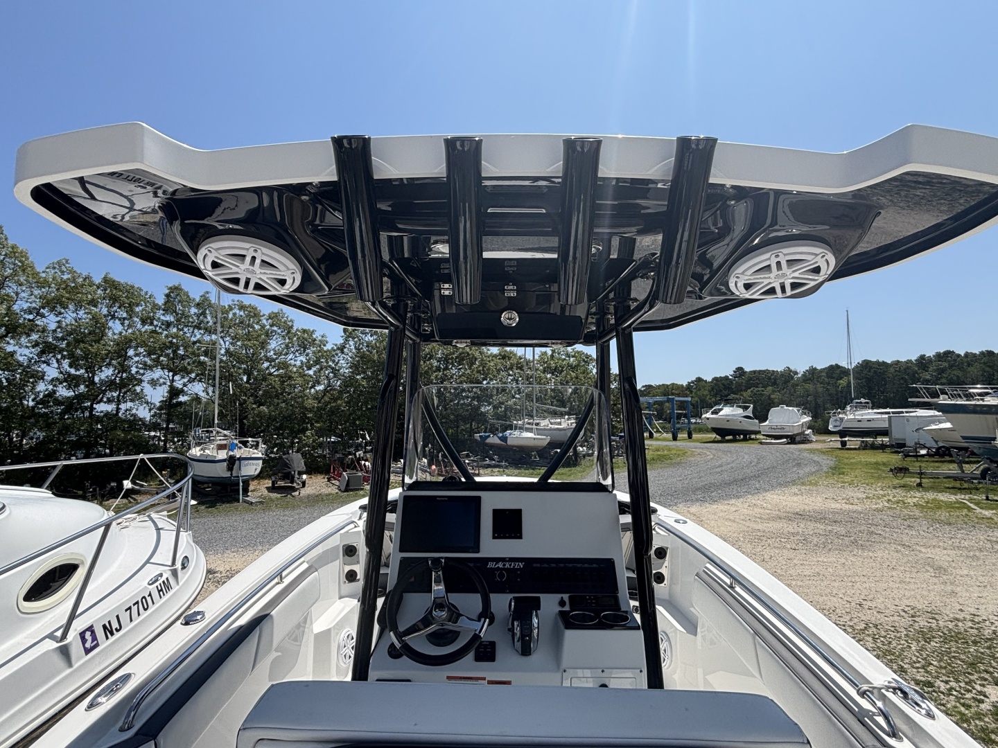 2020 Blackfin 242CC