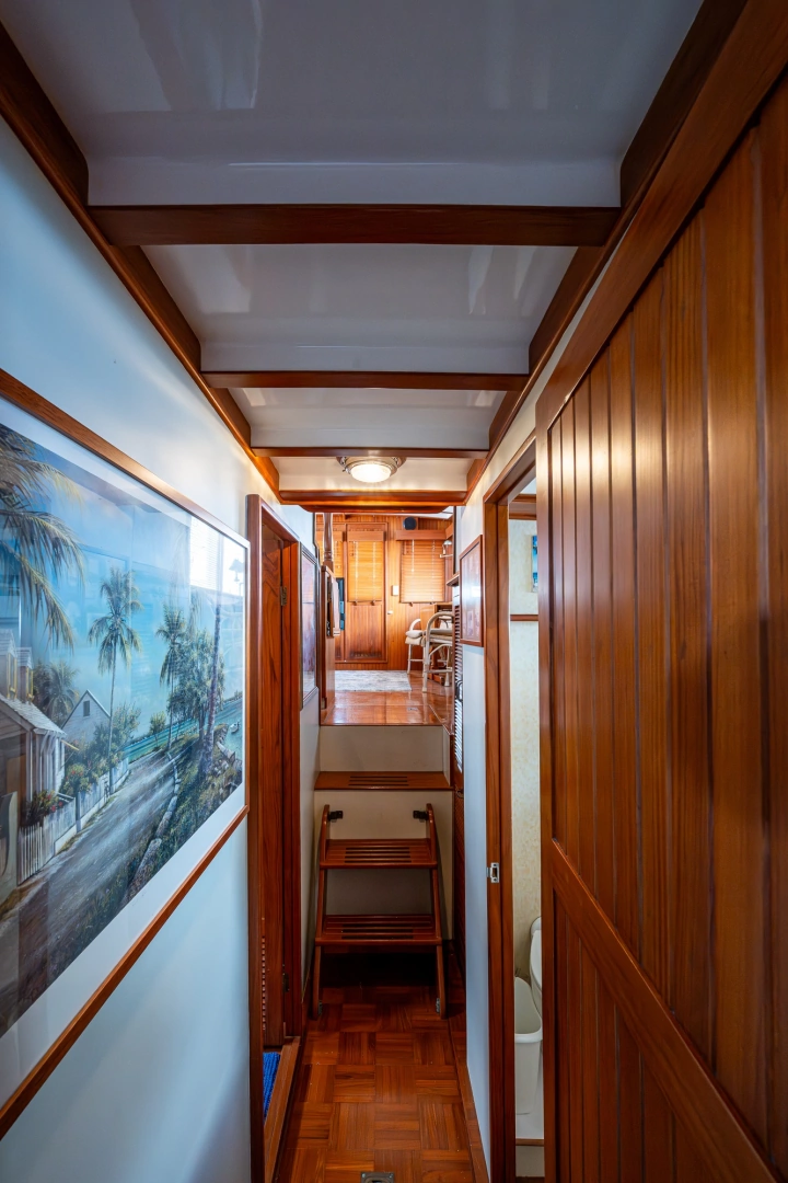 Kadey-Krogen 42 Yacht For Sale