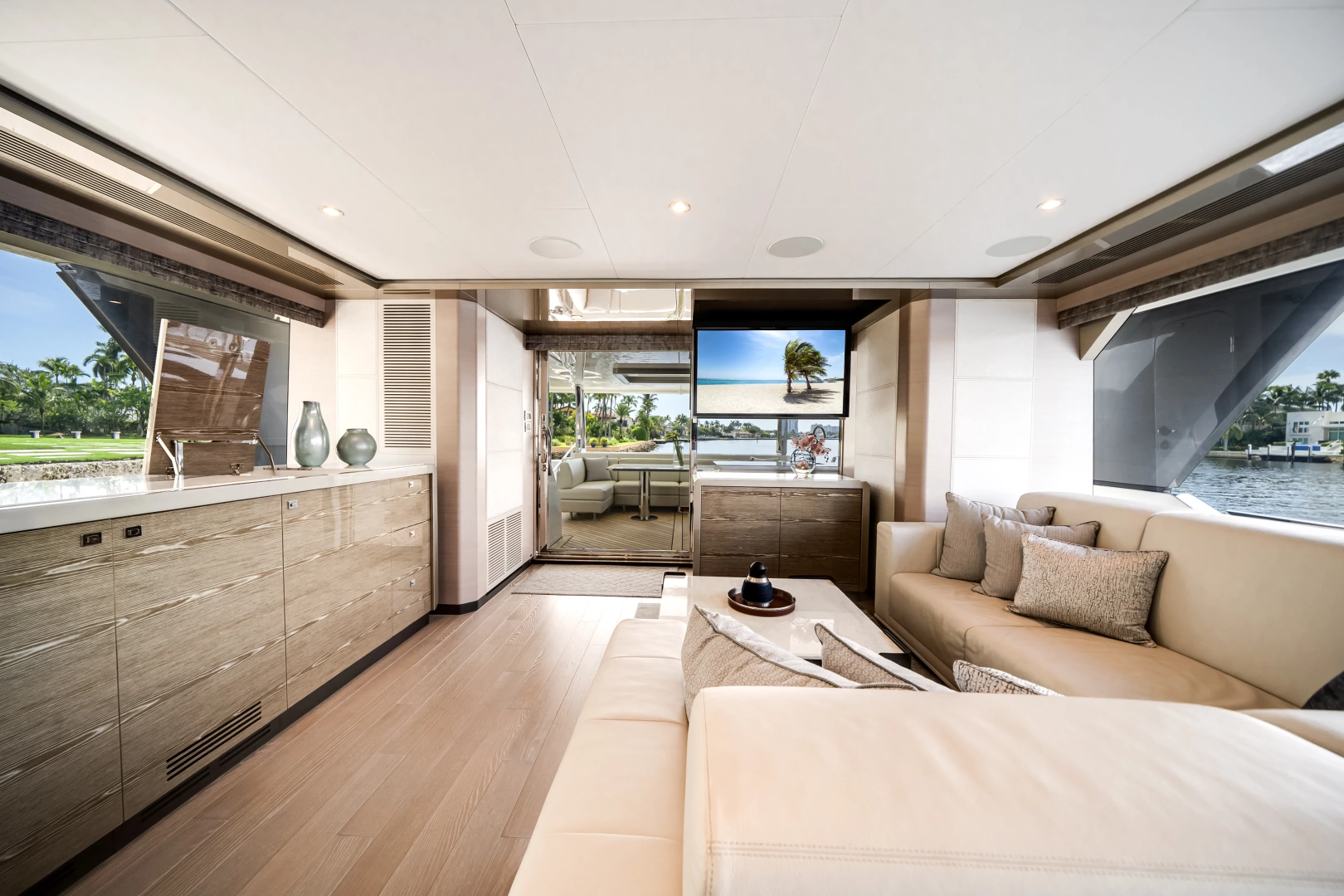 Ocean Alexander 27R Yacht For Sale