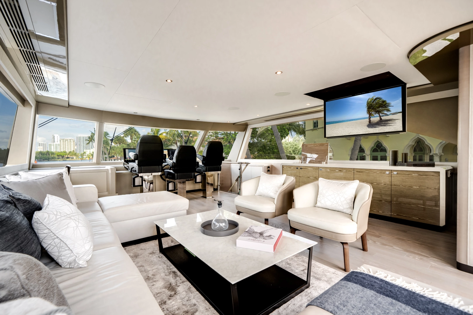Ocean Alexander 27R Yacht For Sale