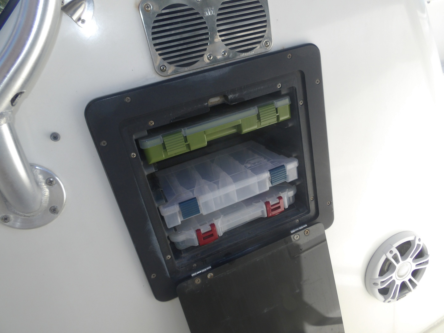 25ft Hydra Sports Yacht For Sale