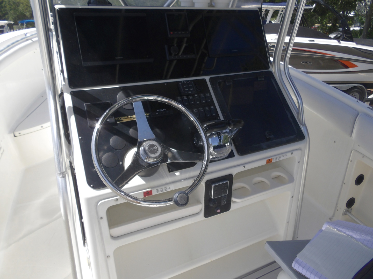 25ft Hydra Sports Yacht For Sale