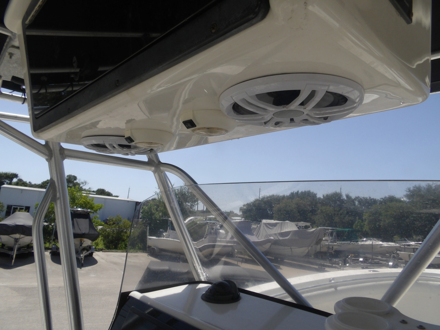 25ft Hydra Sports Yacht For Sale
