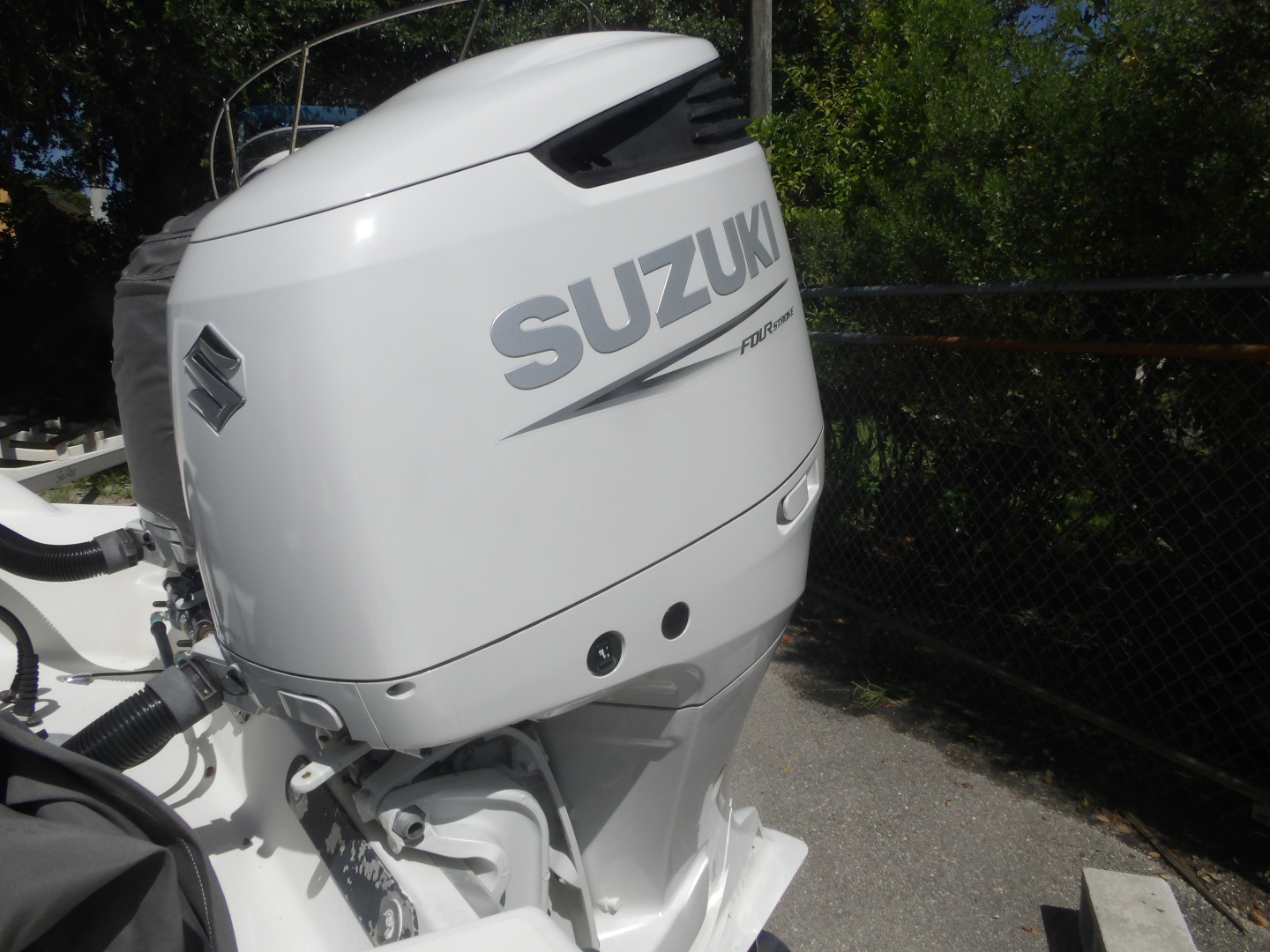2000 Hydra-Sports 2596