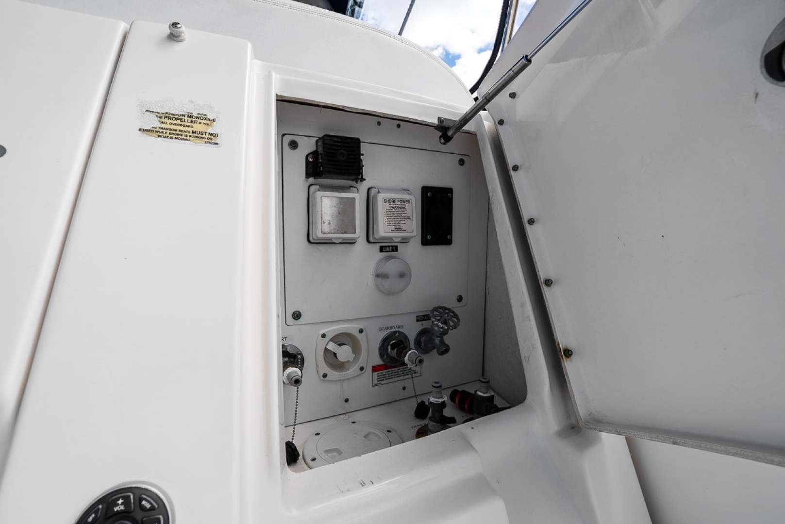 Shore Power Plug-in