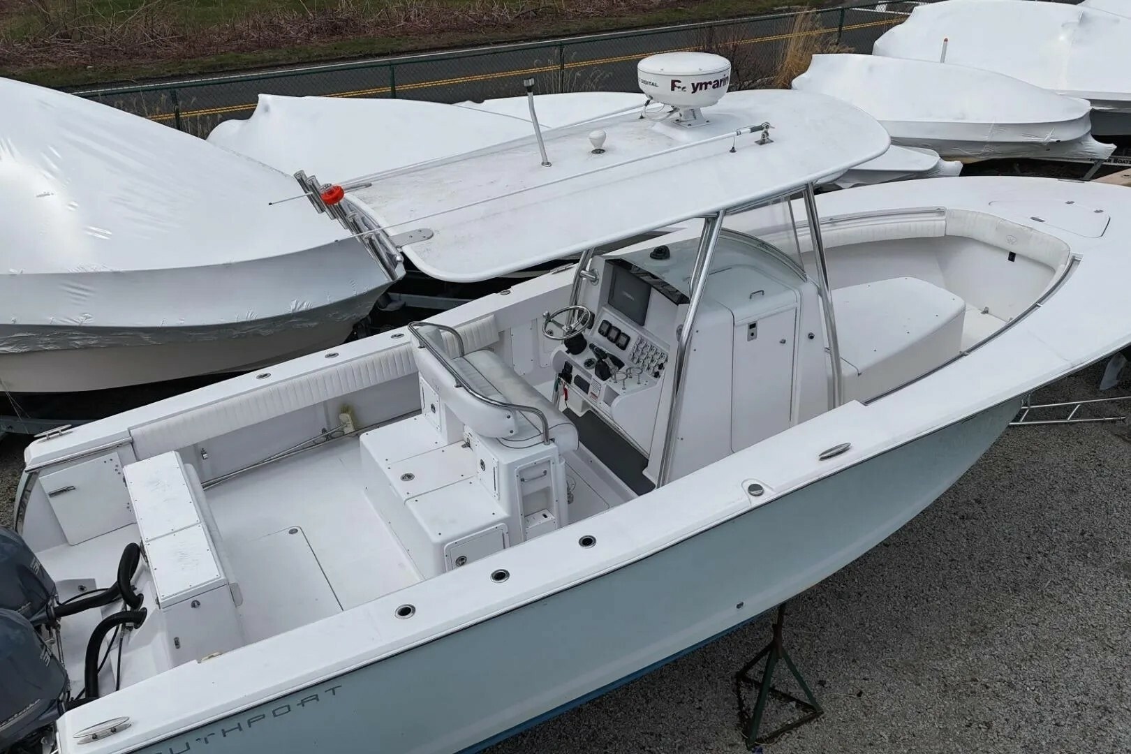 2012 Southport Center Console