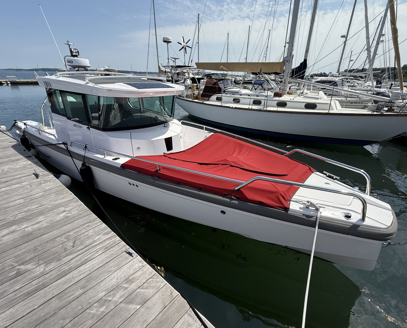 2022 Axopar 28 Cabin